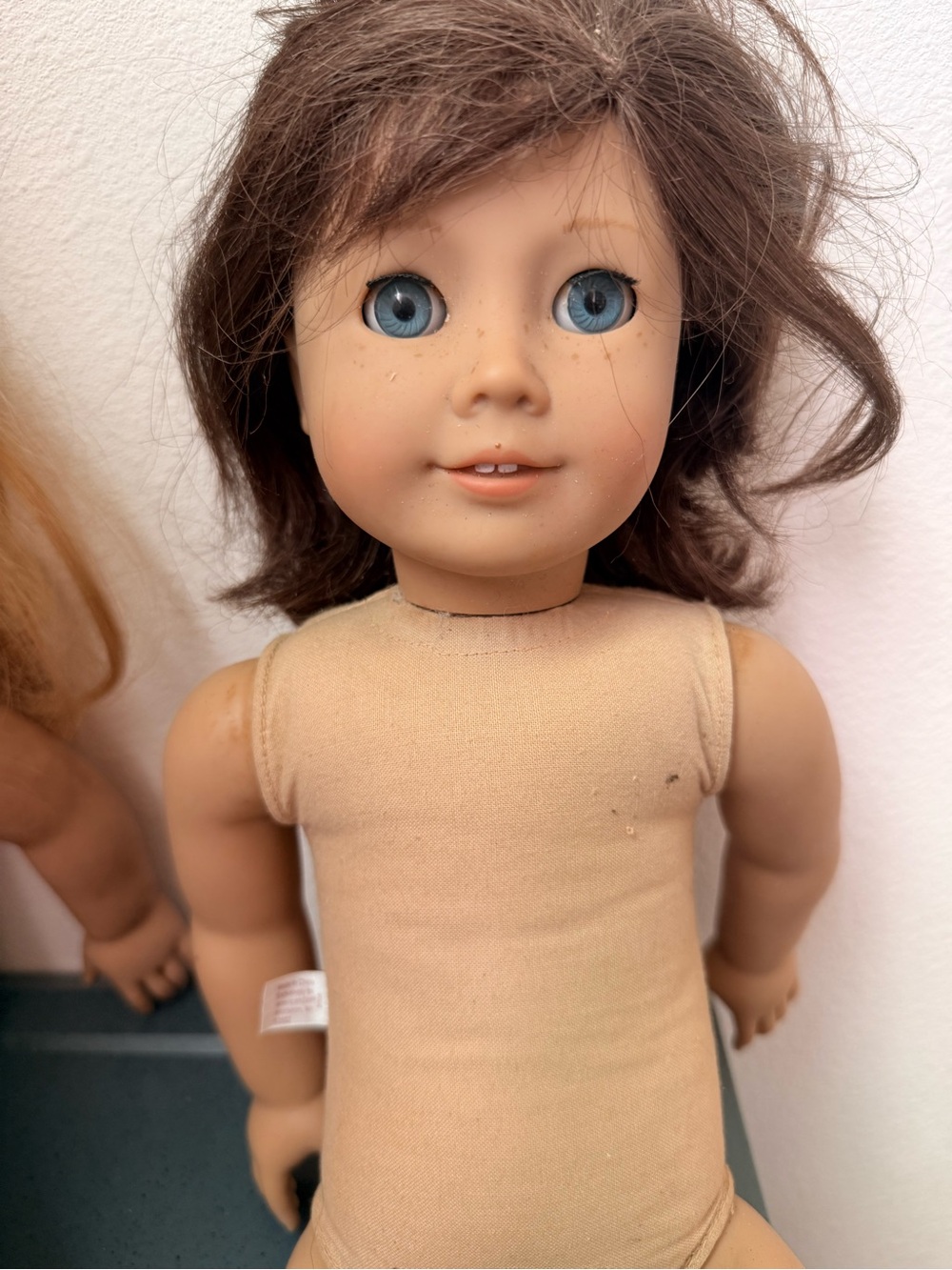 Pleasant company, Lindsey American girl doll